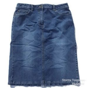 Ann Taylor LOFT Stretch Denium Skirt Size 6